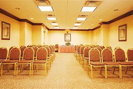 Holiday Inn Express Waterbury Zařízení fotografie