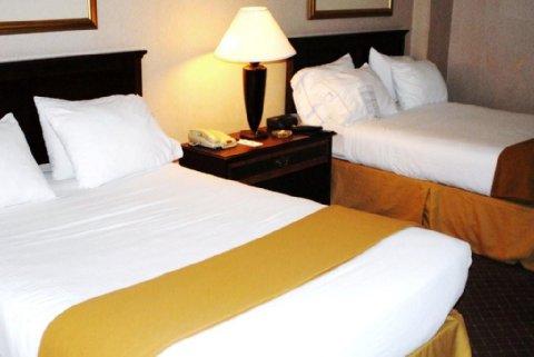 Holiday Inn Express Waterbury Exteriér fotografie