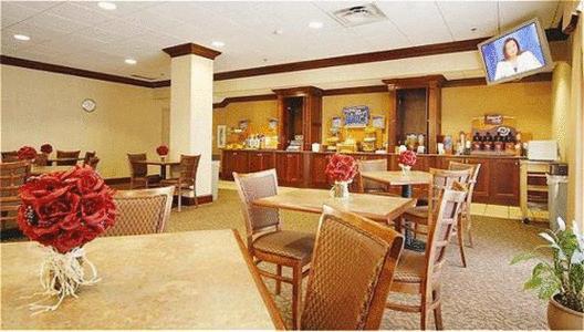 Holiday Inn Express Waterbury Restaurace fotografie