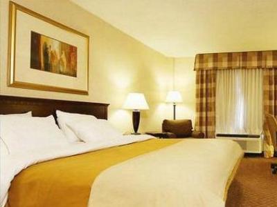 Holiday Inn Express Waterbury Exteriér fotografie